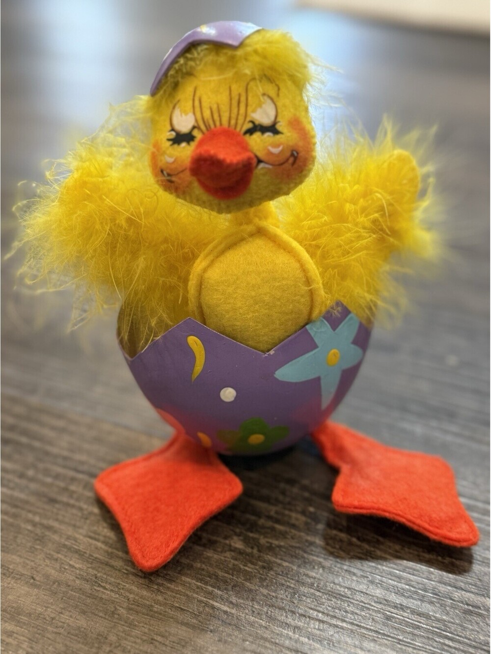 Annalee Easter Duckling Duck Chick In Cracked Egg 6.75” Tall 2011